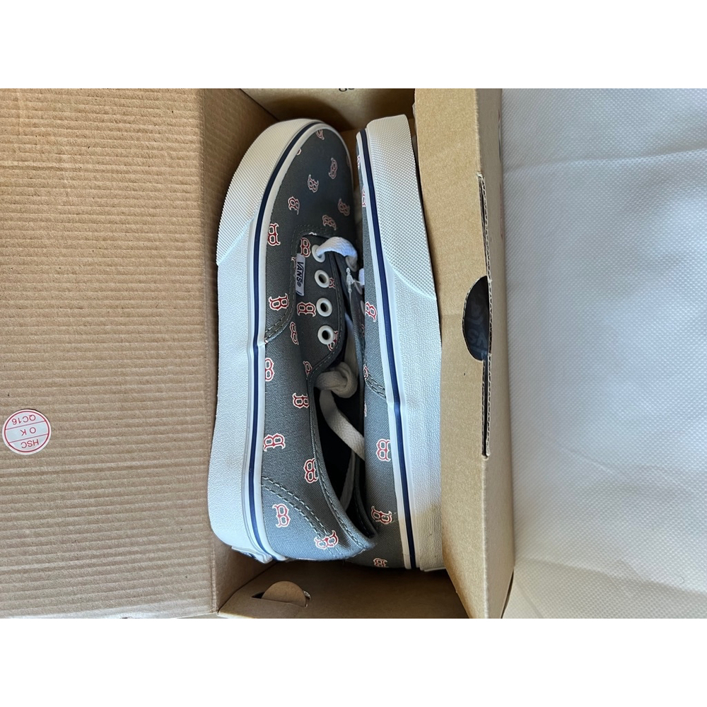 NIB Vans x Mlb Limited Edition Boston Red Sox Big Kid 3.5 /Womens Size 5 - Picture 4 of 12